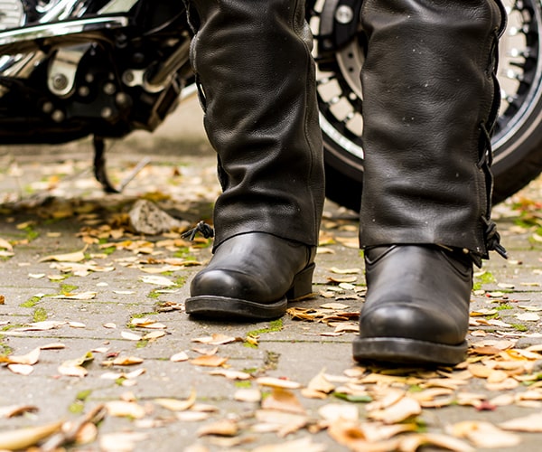 Riding Shoes for Those Who Can't Stand Traditional Motorcycle Boots-totobed.com.vn